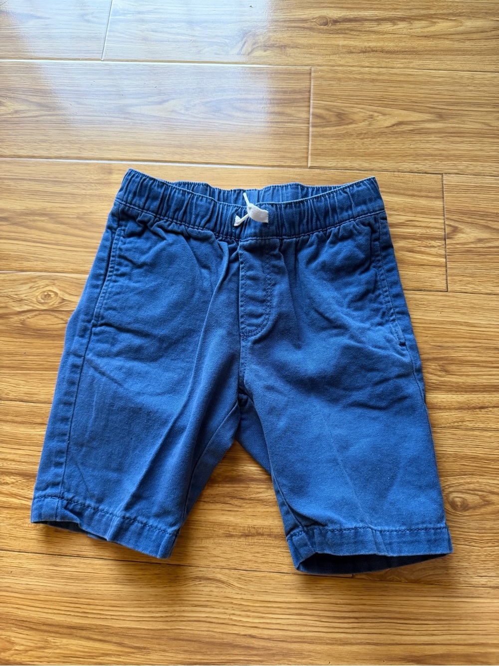 Preloved H&M Boys Navy Blue Pull-On Kids Shorts Size 4-5Y
